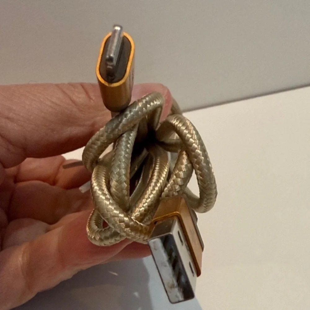 Gold Braided Charging Cable